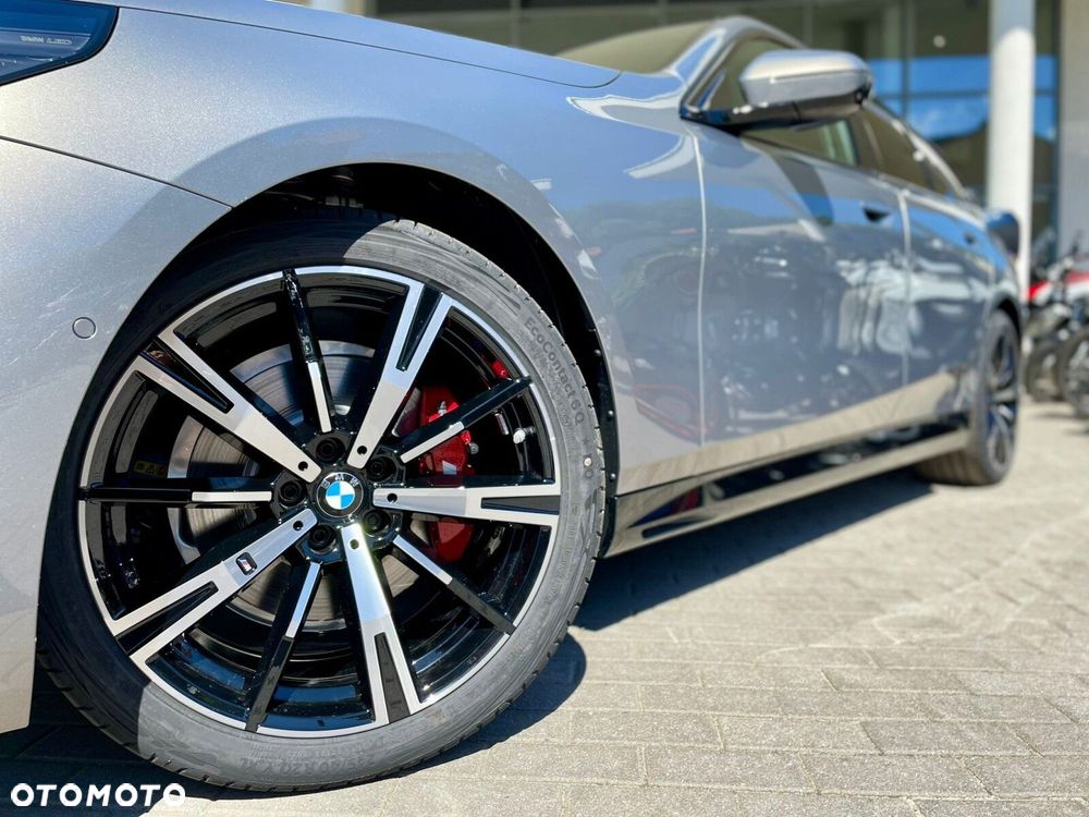 BMW Seria 5 - 39