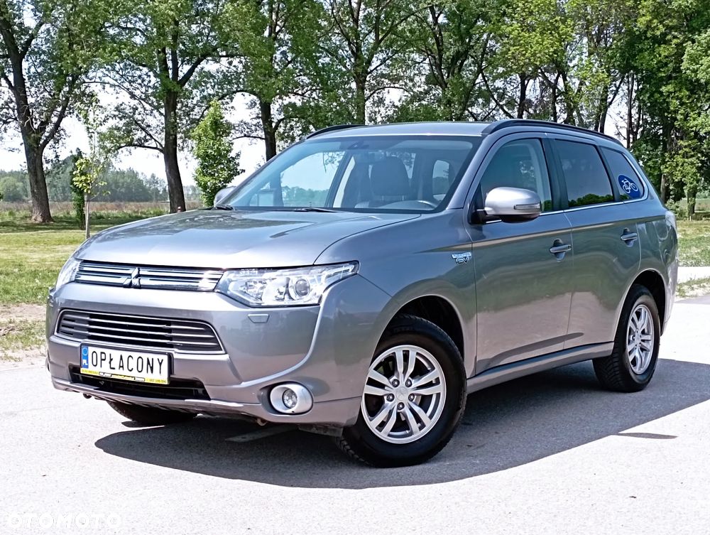 Mitsubishi Outlander 2.0 4WD Top - 3