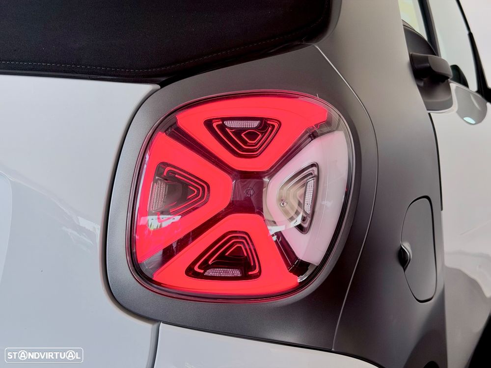 Smart Fortwo Cabrio EQ prime - 8