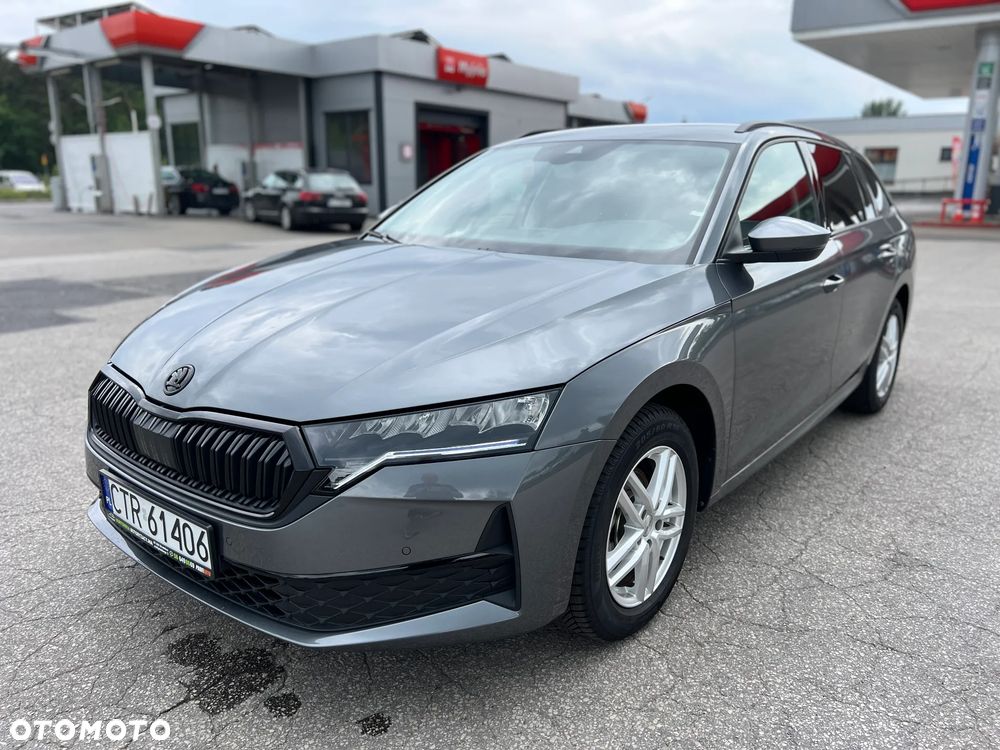 Skoda Octavia 2.0 TDI Selection DSG - 32