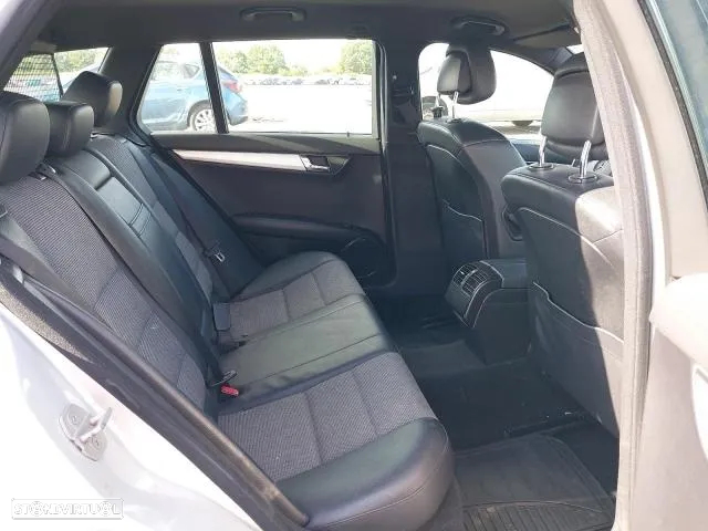 Mercedes Benz C200 CDi 2.2 Sport 646.811 Para Peças - 6