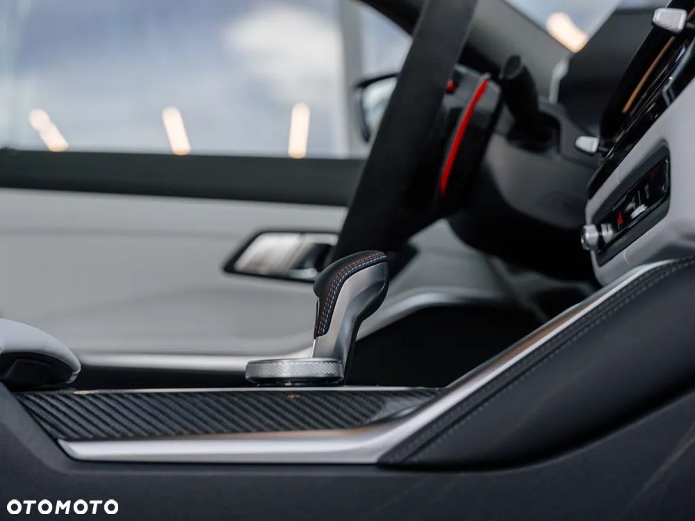 BMW M3 Competition M xDrive - 12