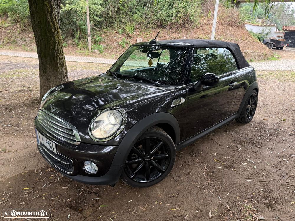 MINI Cabrio Cooper D - 11