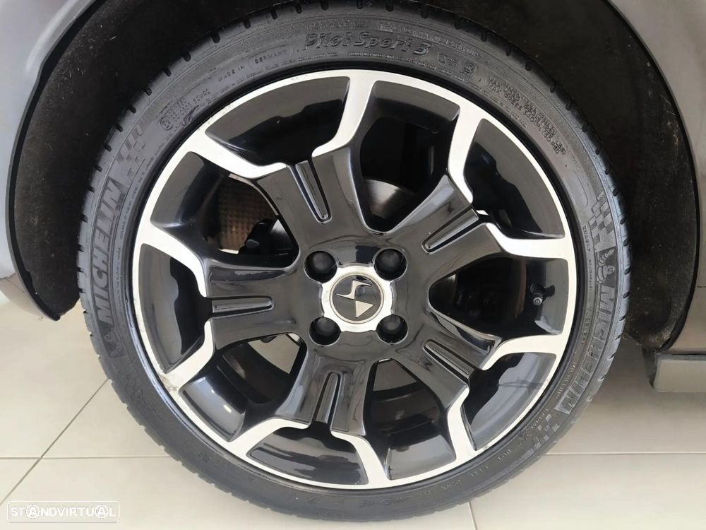 DS DS3 PureTech 130 Start & Stop SportChic - 19
