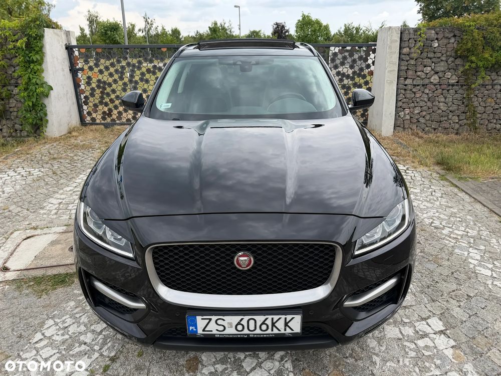 Jaguar F-Pace 2.0 i4D AWD R-Sport - 13