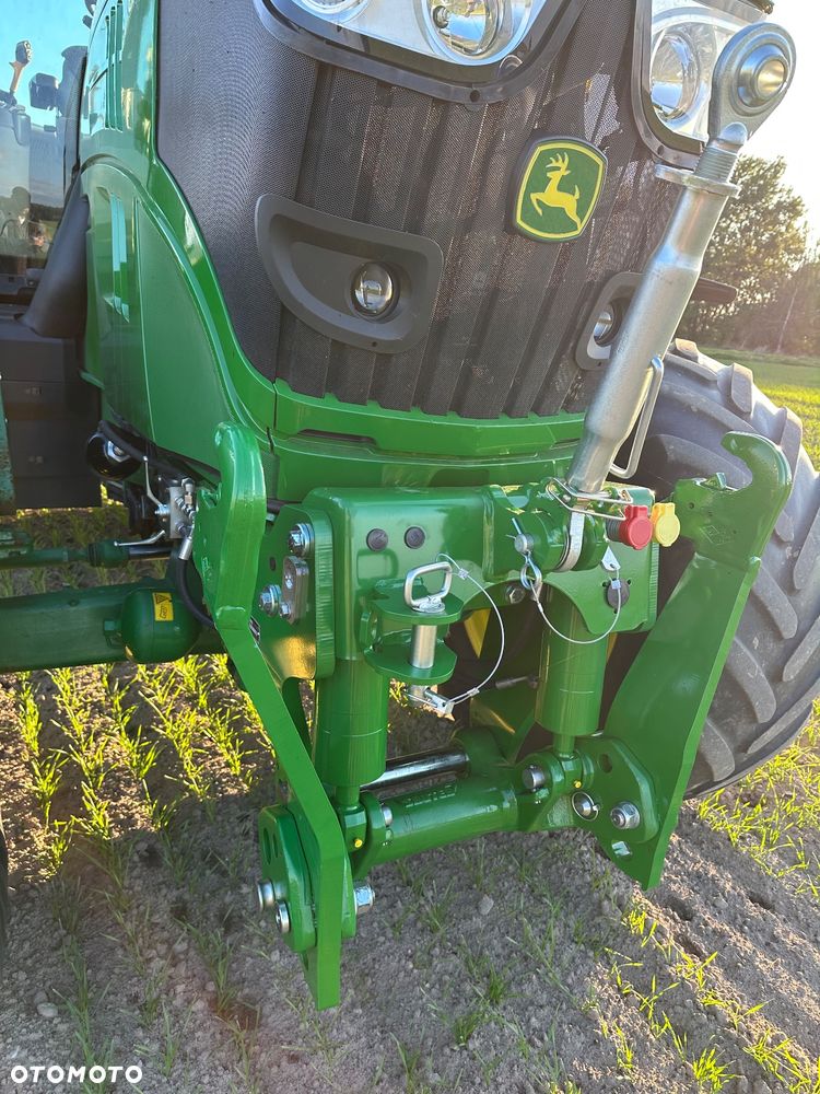 John Deere 6140R - 3