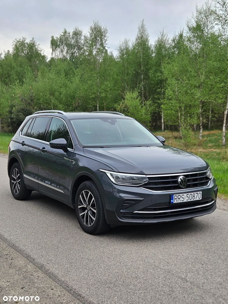 Volkswagen Tiguan 2.0 TDI SCR Life DSG - 1