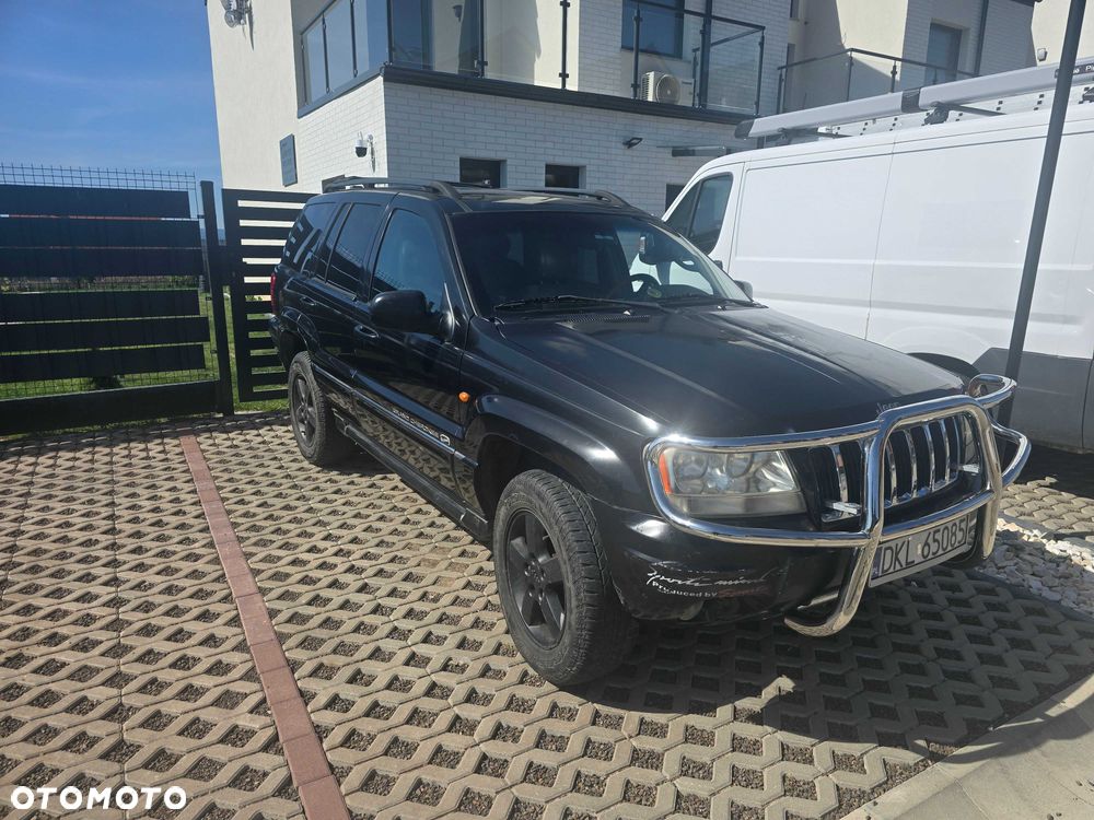 Jeep Grand Cherokee - 1