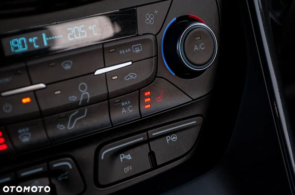 Ford Kuga 1.5 EcoBoost AWD ST-Line ASS - 27