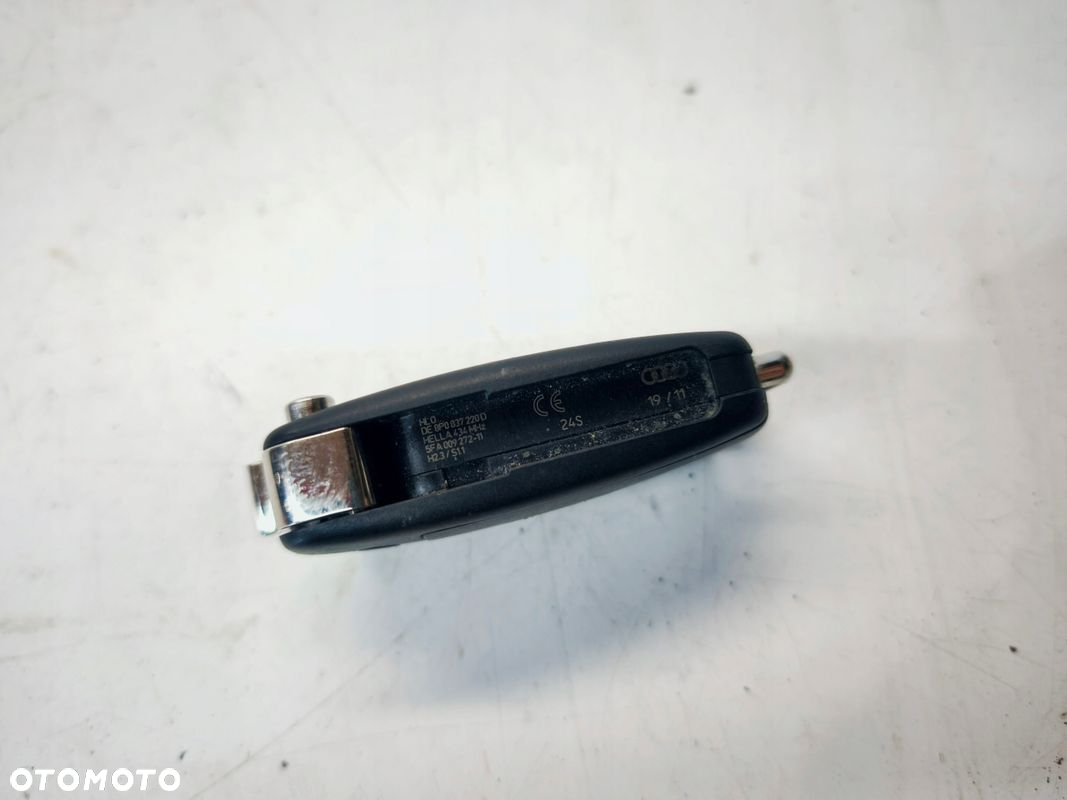 KLUCZYK PILOT SCYZORYK AUDI A3 8P 8P0837220D 3/25 JAK NOWY ! - 4