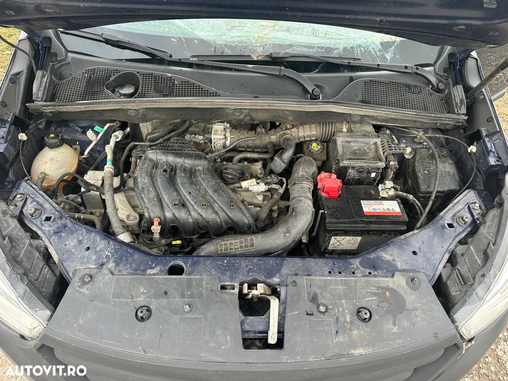 Dacia Dokker SCe 100 Essentiel - 9