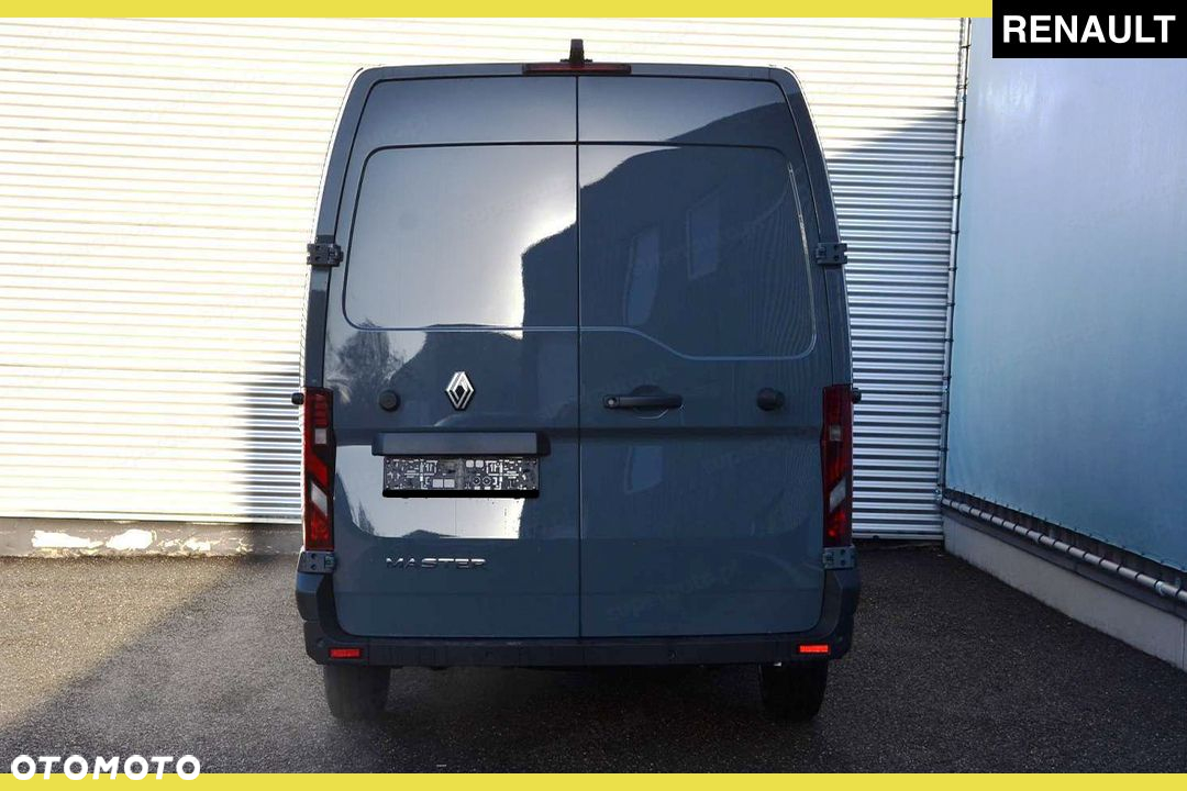 Renault Master L2H2 Extra 2.0 130KM - 9