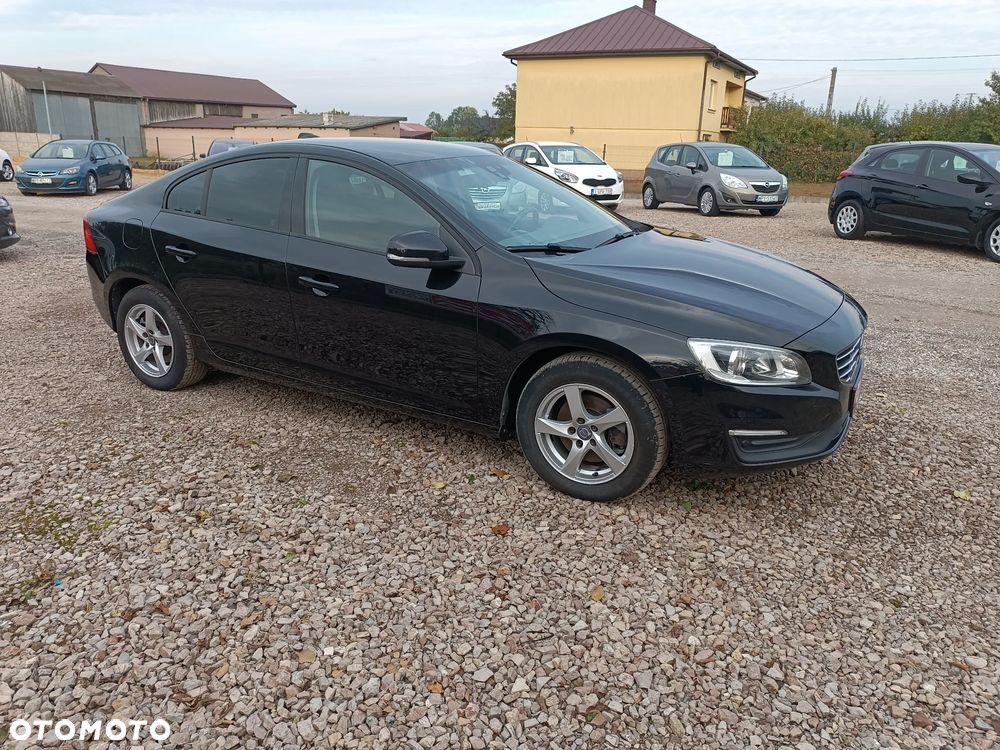 Volvo S60 D2 Summum - 8