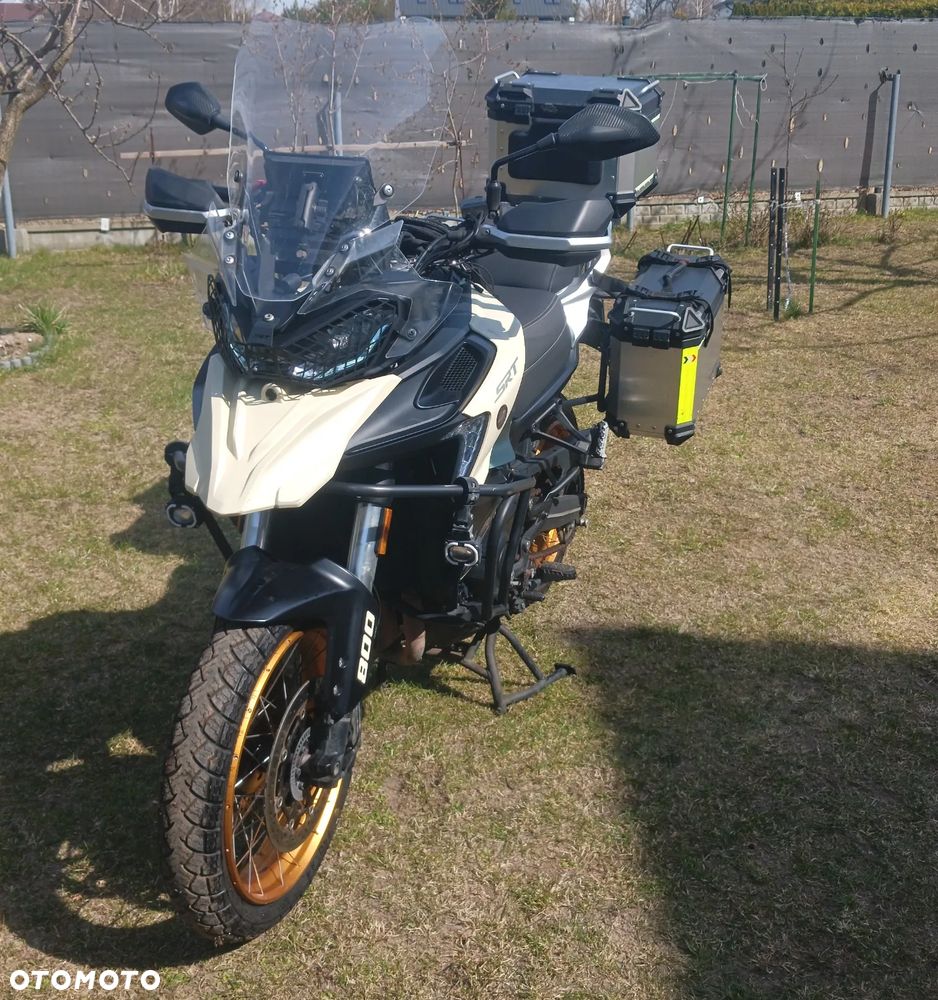 QJMOTOR SRT 800SX - 4