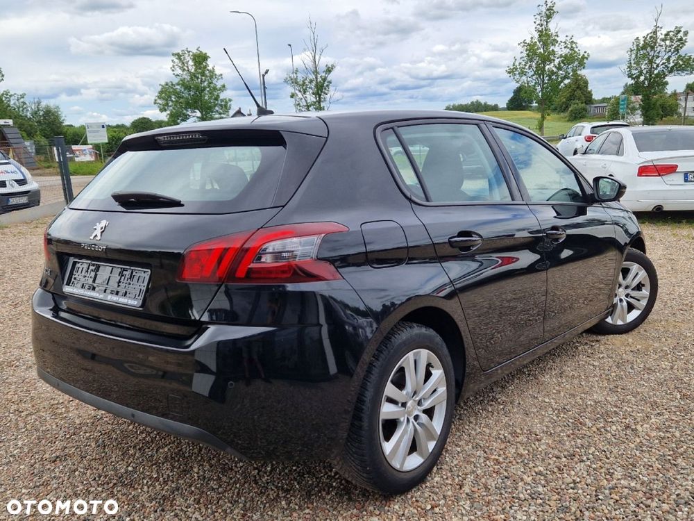 Peugeot 308 - 23