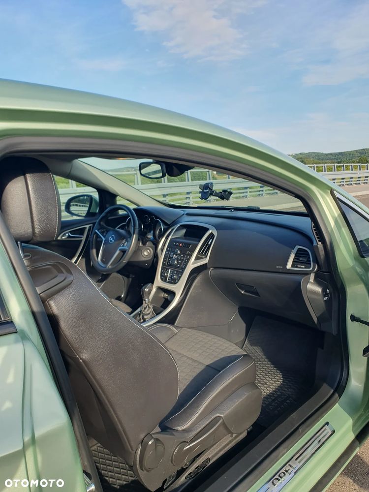 Opel Astra - 10