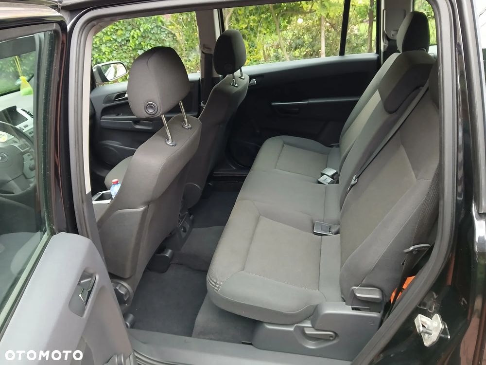 Opel Zafira 1.6 Enjoy - 13