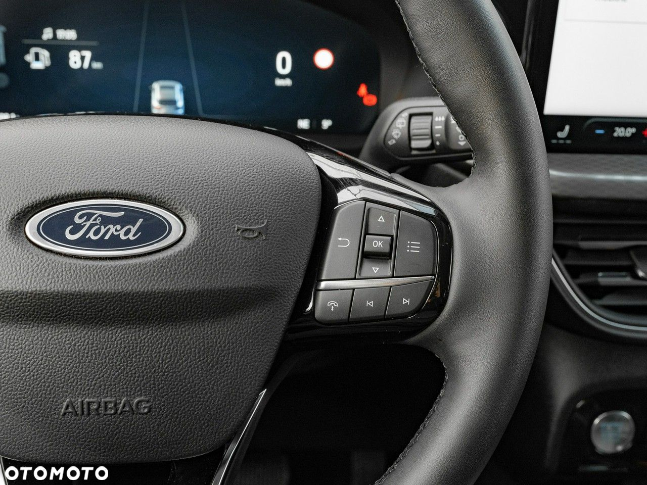 Ford Kuga 1.5 EcoBoost FWD Titanium - 18