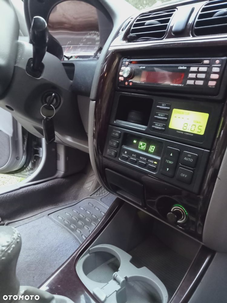 Mazda 626 2.0 - 8