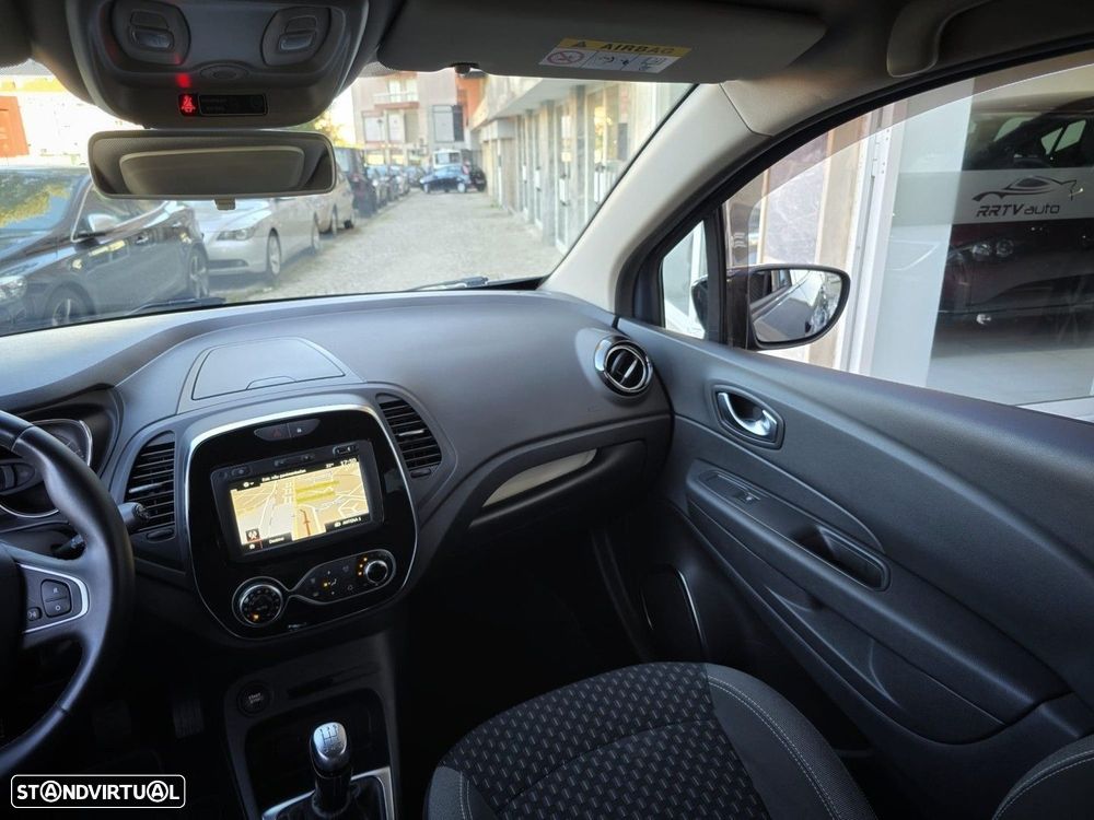 Renault Captur 0.9 TCE Exclusive - 19