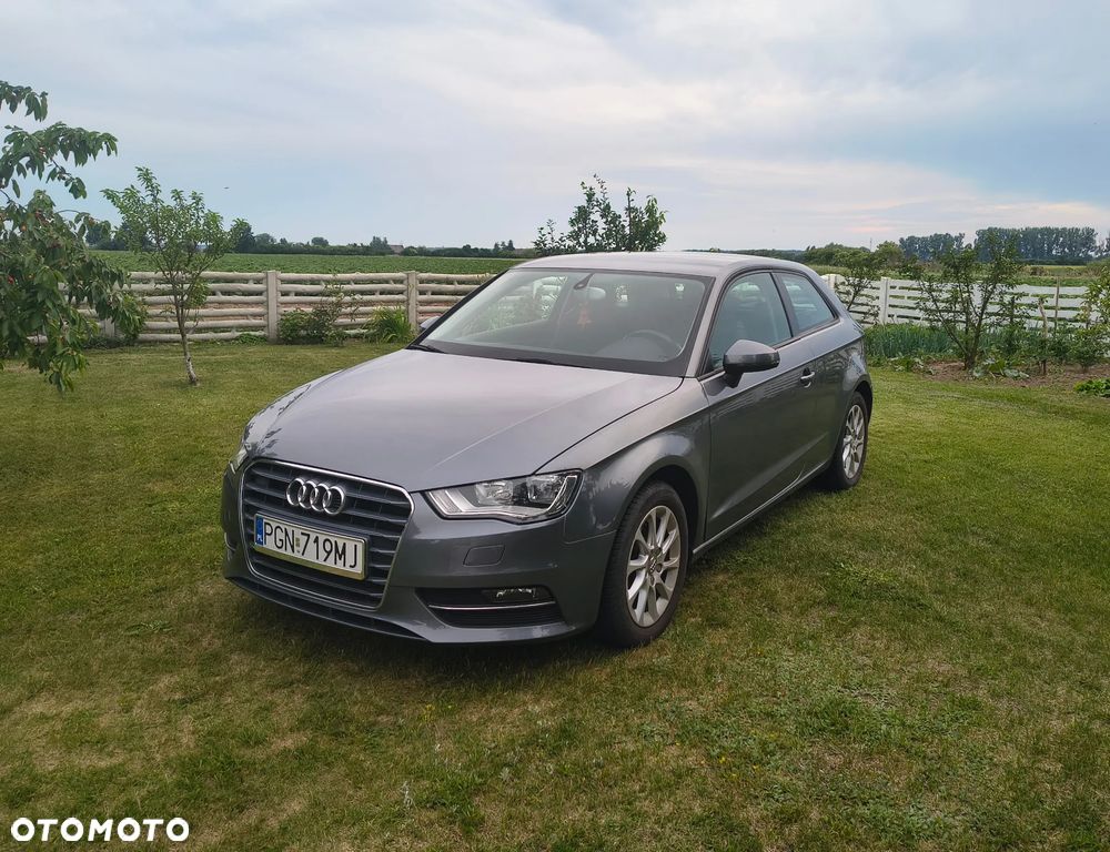 Audi A3 3-drzwiowe 1.4 TFSI Attraction - 1