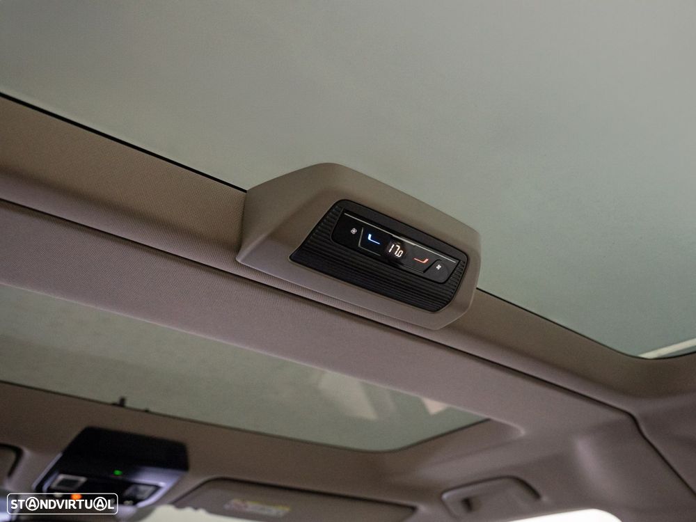 VW Multivan 1.4 TSI e-Hybrid Life DSG - 56