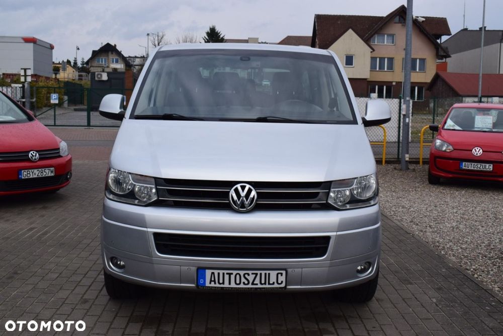 Volkswagen Caravelle - 4