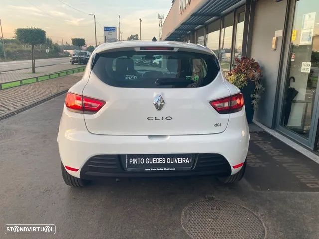 Renault Clio 1.5 dCi Zen - 9