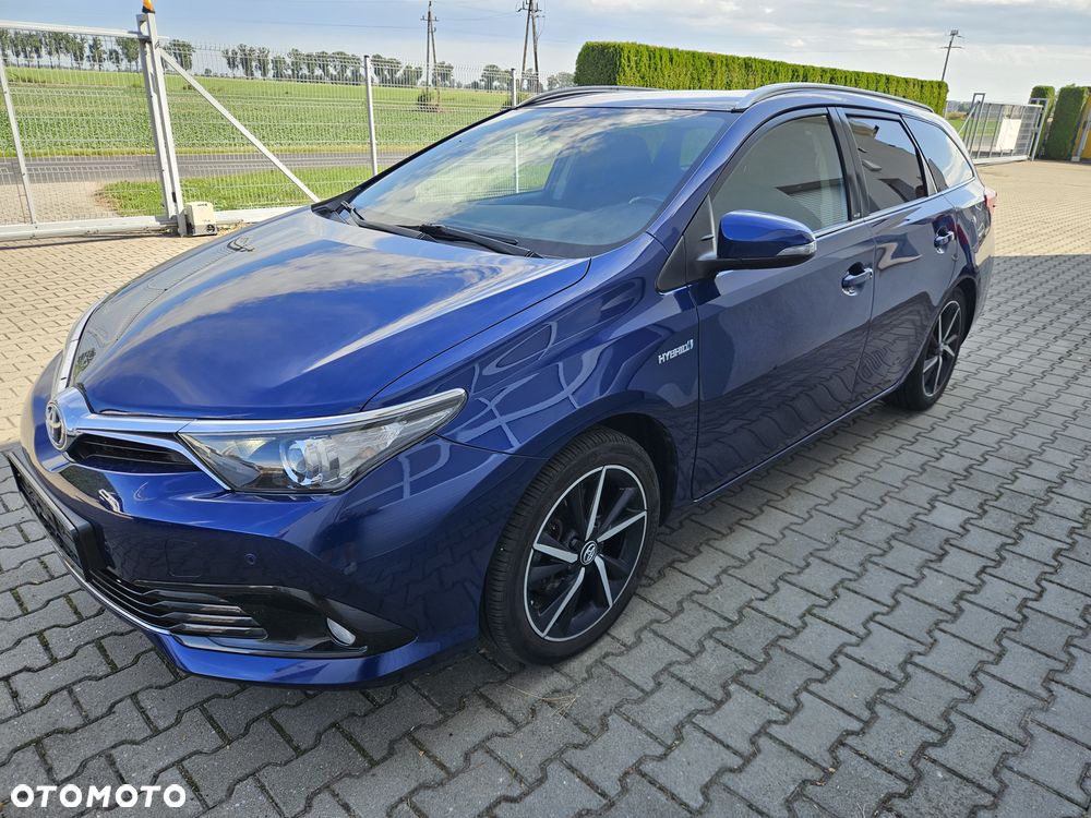 Toyota Auris - 11