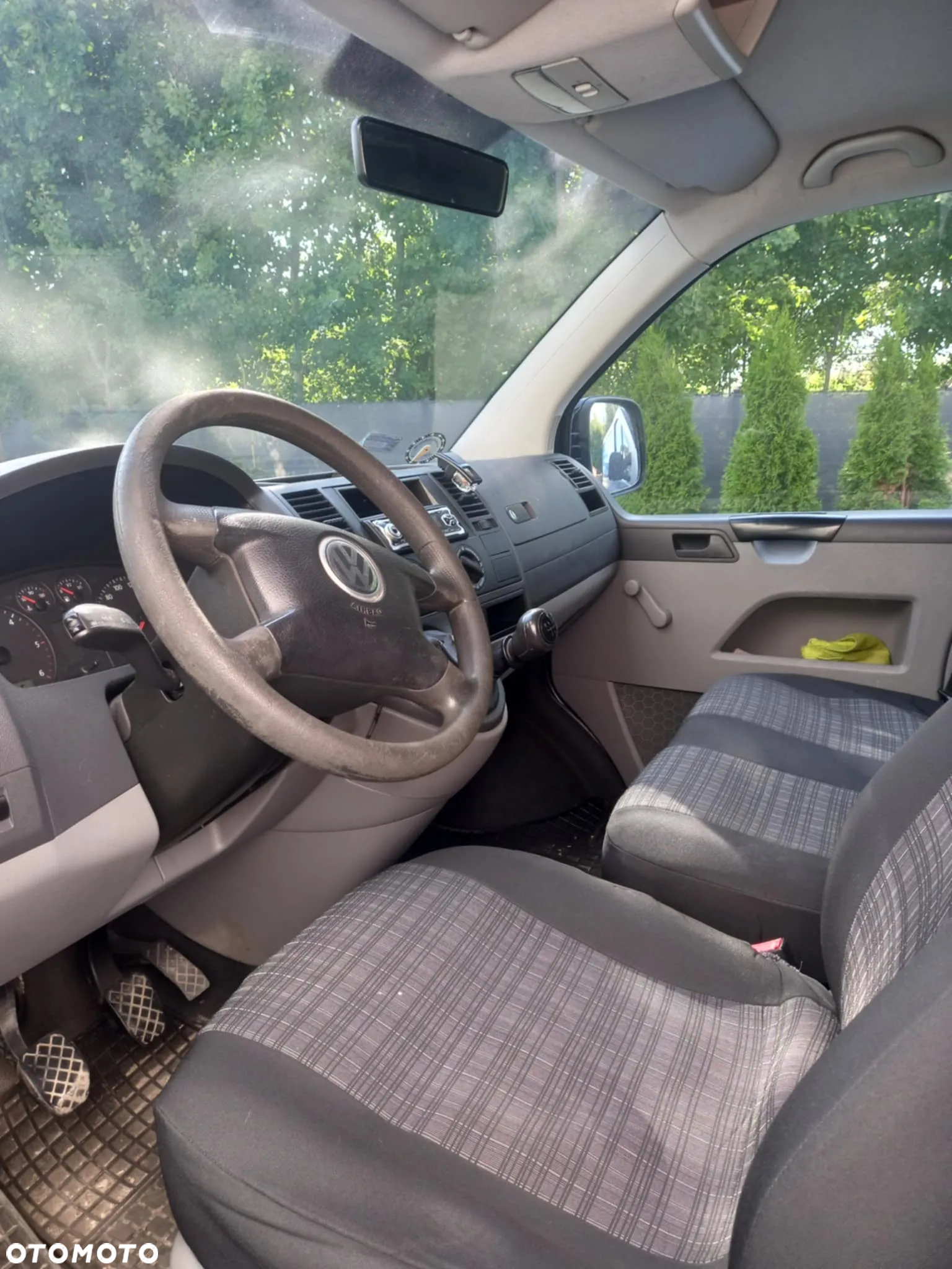 Volkswagen T5 - 12