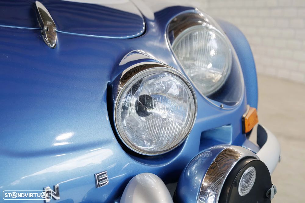 Alpine A110 - 9