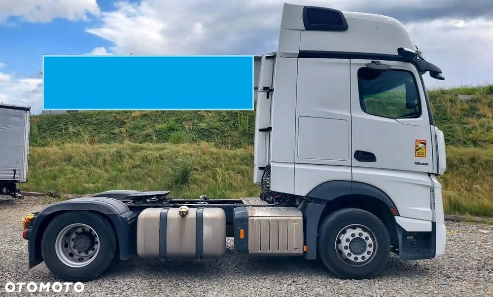 Mercedes-Benz Actros - 6
