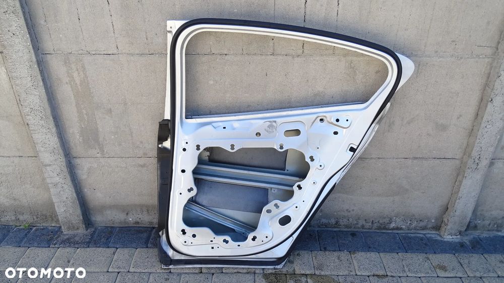 FORD FOCUS IV, MK4 H/B - drzwi tylne prawe - 8