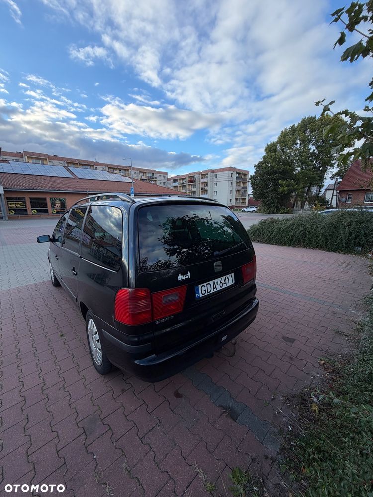 Seat Alhambra 2002 photo 4