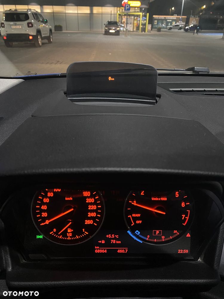 BMW Seria 2 218i - 23