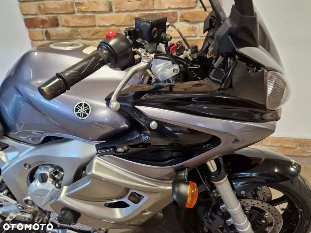 Yamaha FZ6 - 35