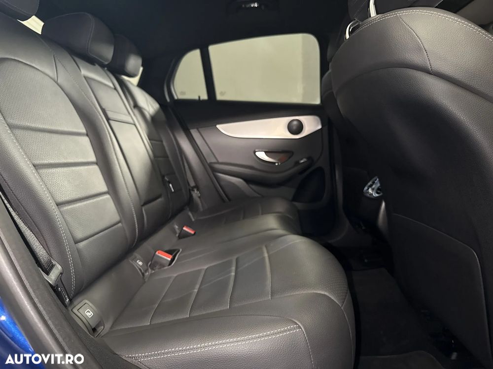Mercedes-Benz GLC Coupe 220 d 4MATIC - 13