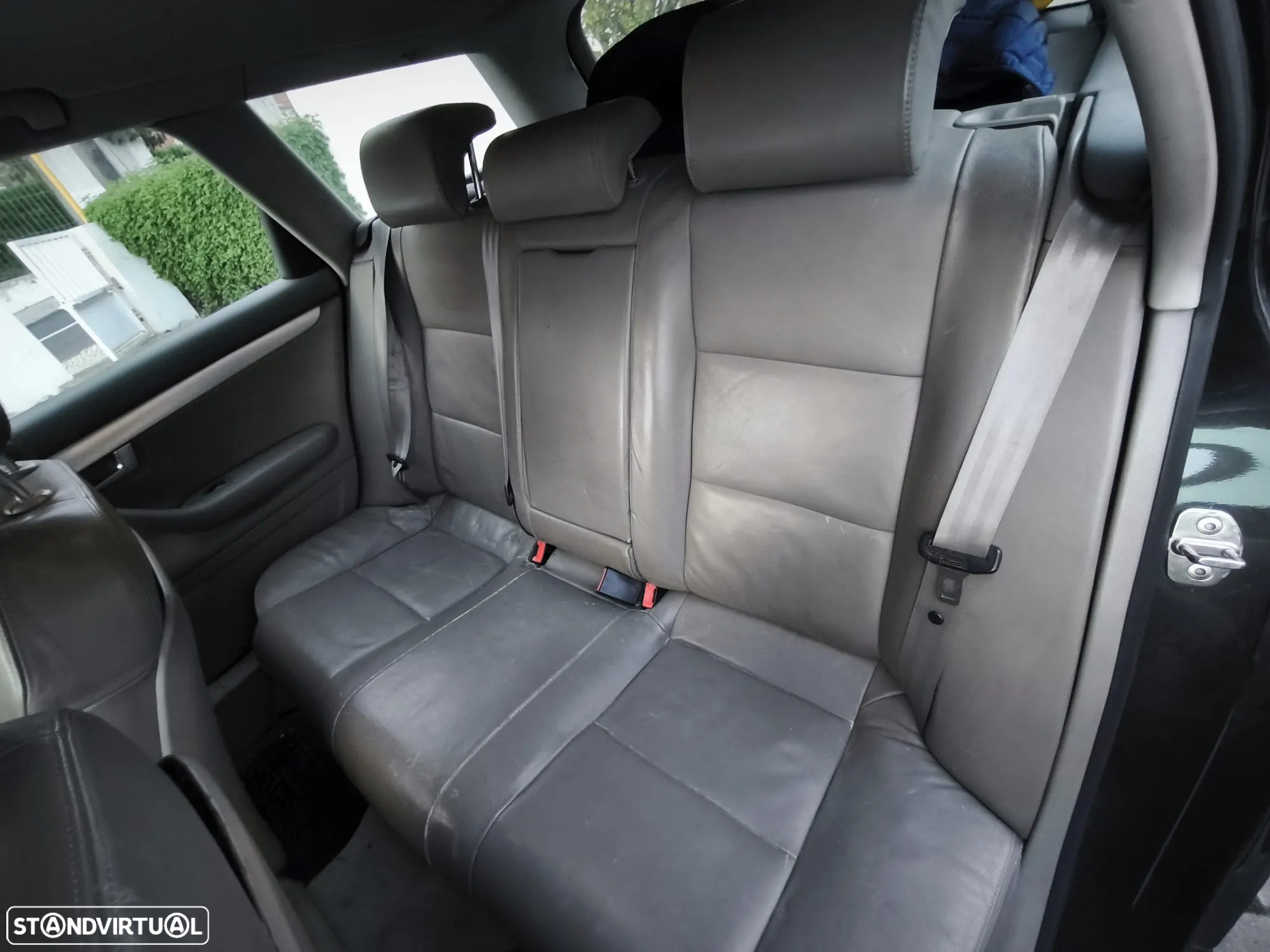 Audi A4 Avant 2.0 TDI S-line - 15