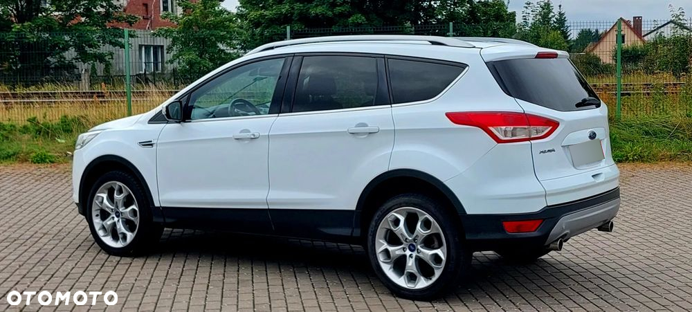 Ford Kuga - 4