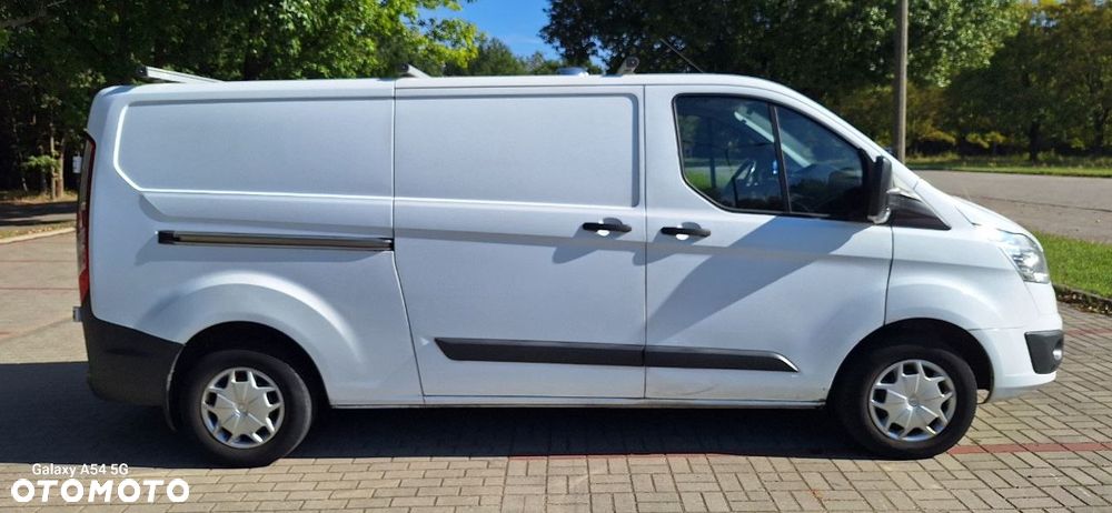 Ford TRANSIT CUSTOM - 4
