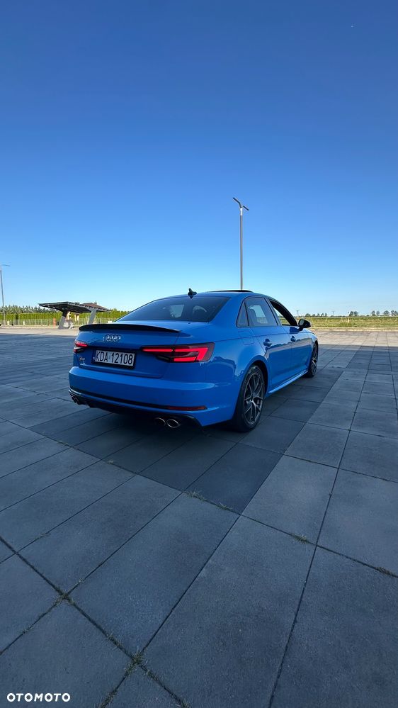 Audi S4 Limousine - 7