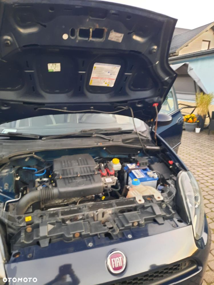 Fiat Punto - 16
