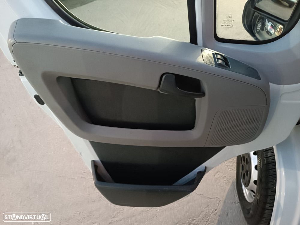 Fiat Ducato 30 2.2 M-Jet CH1 6L - 31