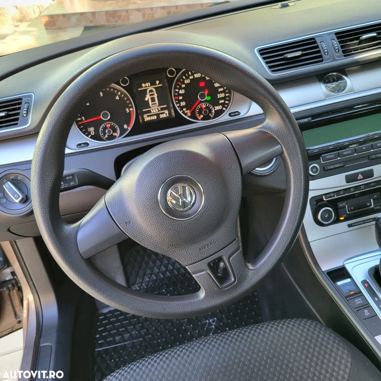 Volkswagen Passat 2.0 TDI (BlueMotion Technology) DSG Comfortline - 17