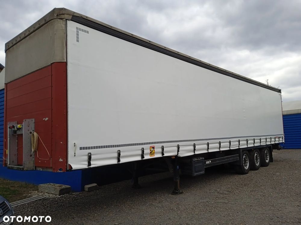 Schmitz Cargobull - 1