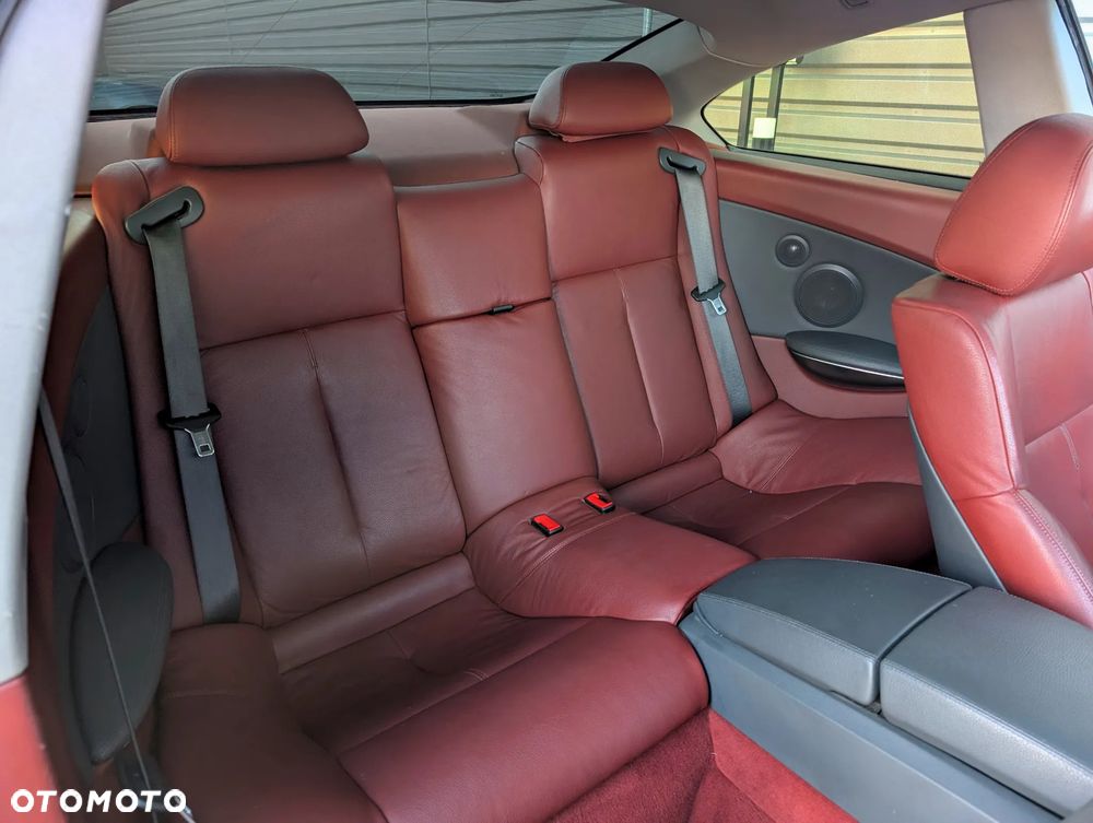 BMW Seria 6 645 Ci - 14