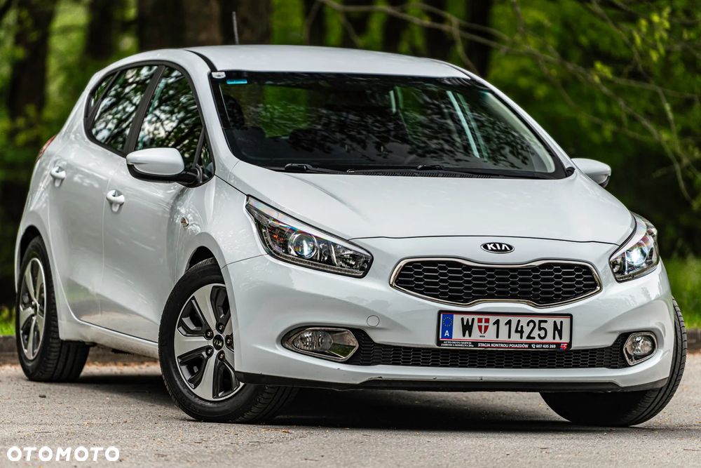 Kia Ceed 1.4 CVVT Vision - 12