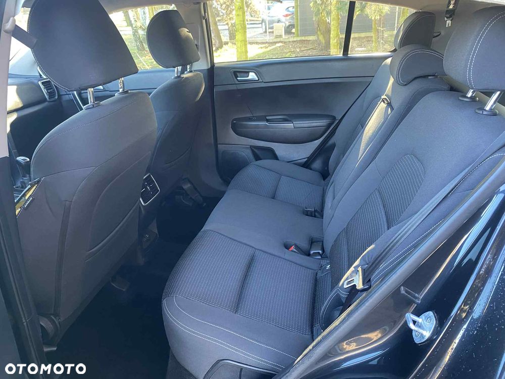 Kia Sportage - 16
