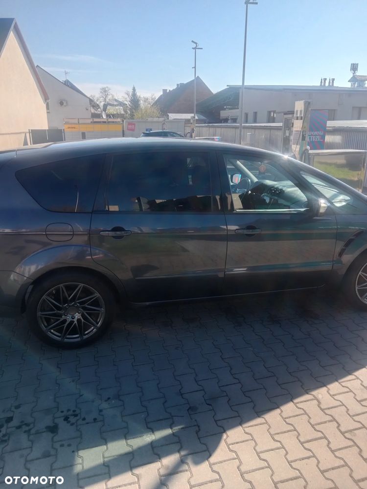 Ford S-Max 2.0 Viva Titanium - 3