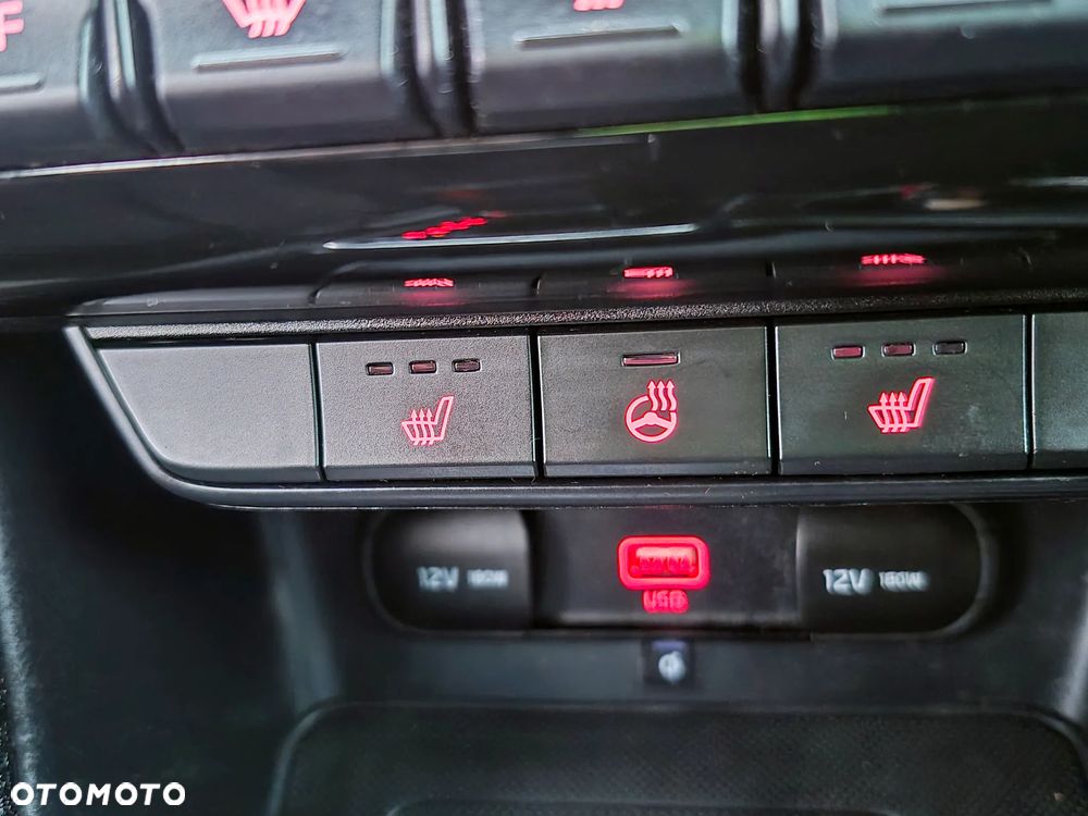 Kia Sportage 1.6 T-GDI AWD GT Line - 37